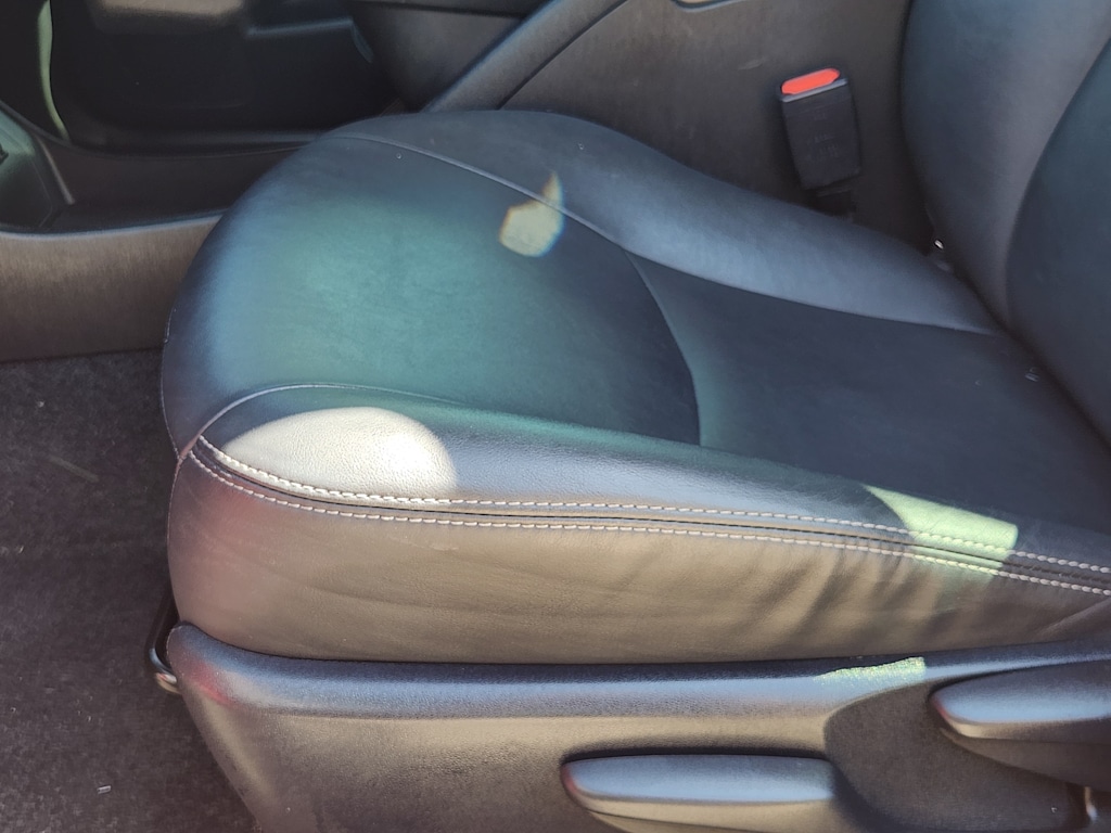 Thumbnail: 2015 Toyota Prius - 28