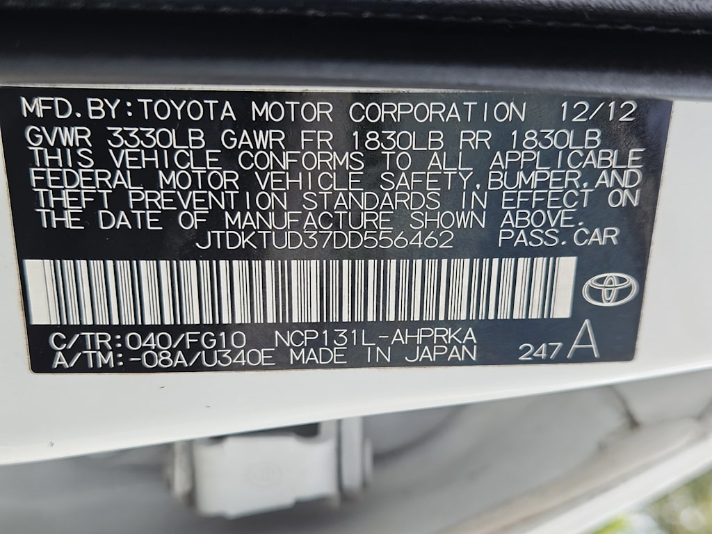 Thumbnail: 2013 Toyota Yaris - 18