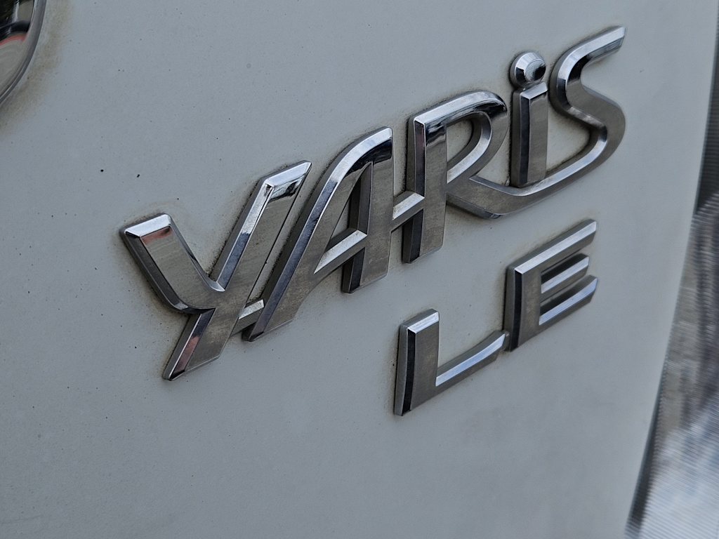 Thumbnail: 2013 Toyota Yaris - 5