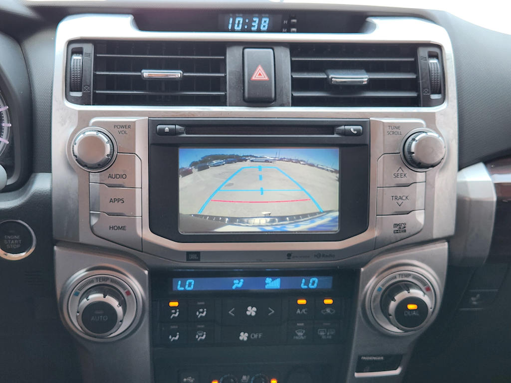 Thumbnail: 2015 Toyota 4Runner - 24