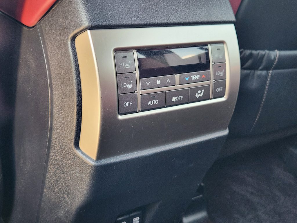 Thumbnail: 2021 Lexus GX - 33
