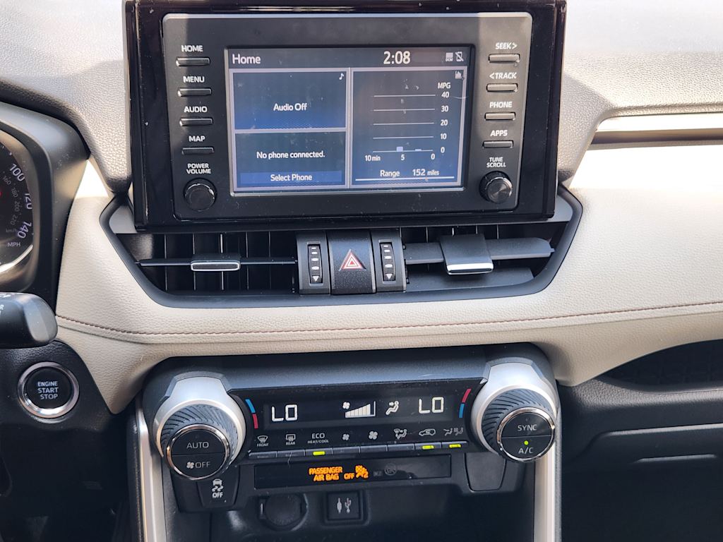 Thumbnail: 2019 Toyota RAV4 - 13