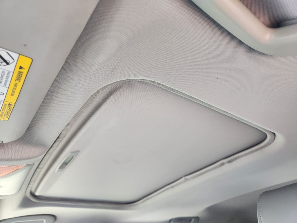 Thumbnail: 2019 Toyota RAV4 - 30