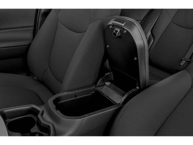 Thumbnail: 2019 Toyota RAV4 - 18