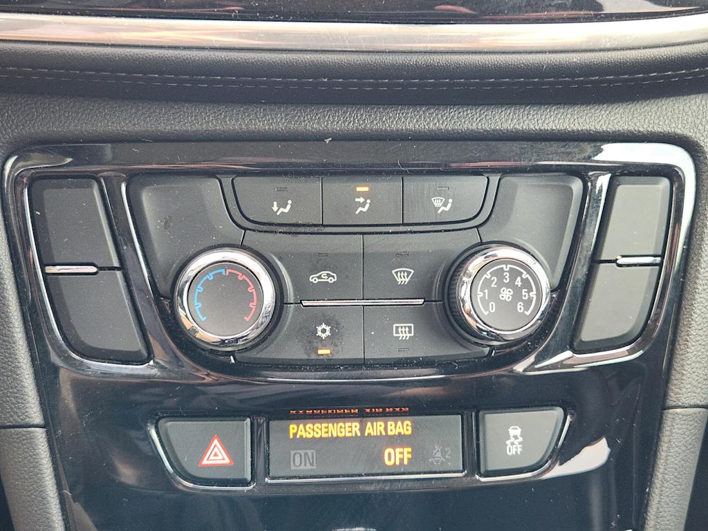 Thumbnail: 2019 Buick Encore - 26