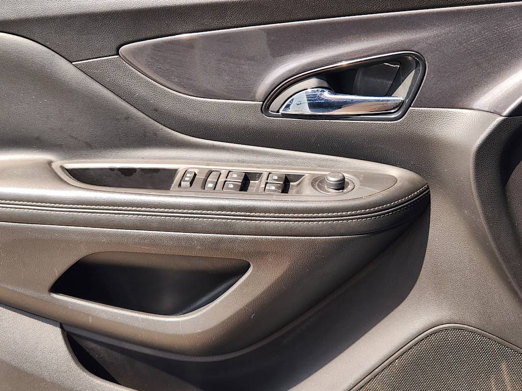 Thumbnail: 2019 Buick Encore - 29