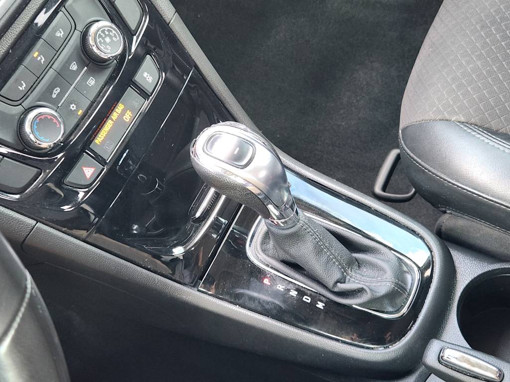 Thumbnail: 2019 Buick Encore - 14