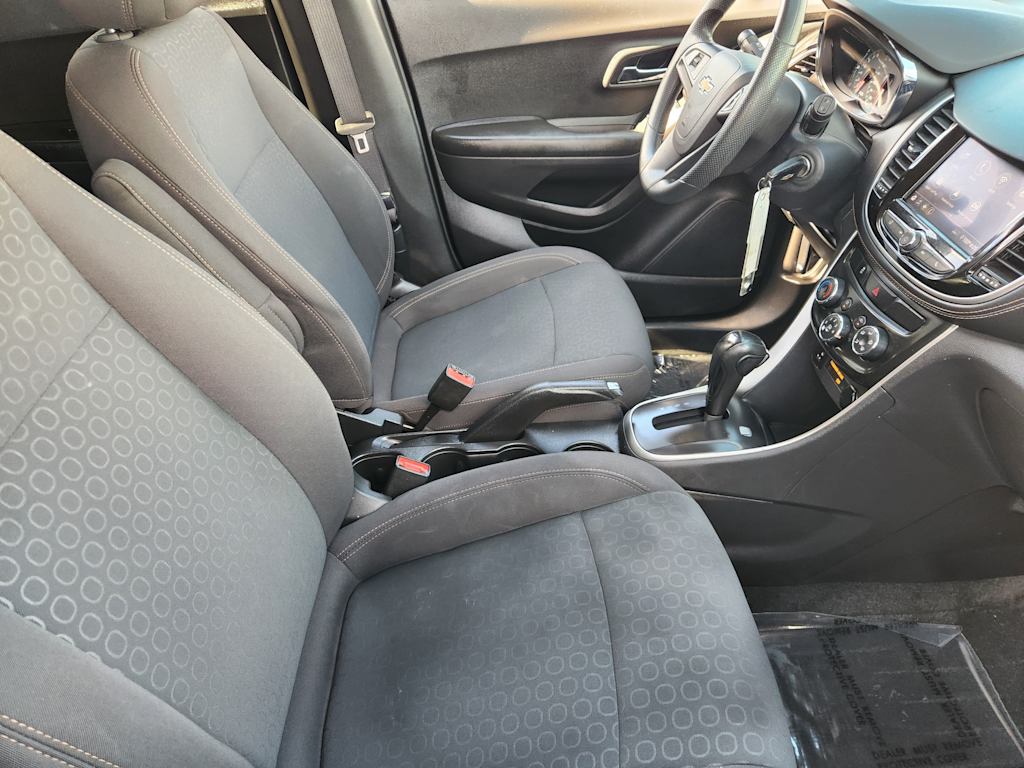 Thumbnail: 2021 Chevrolet Trax - 10