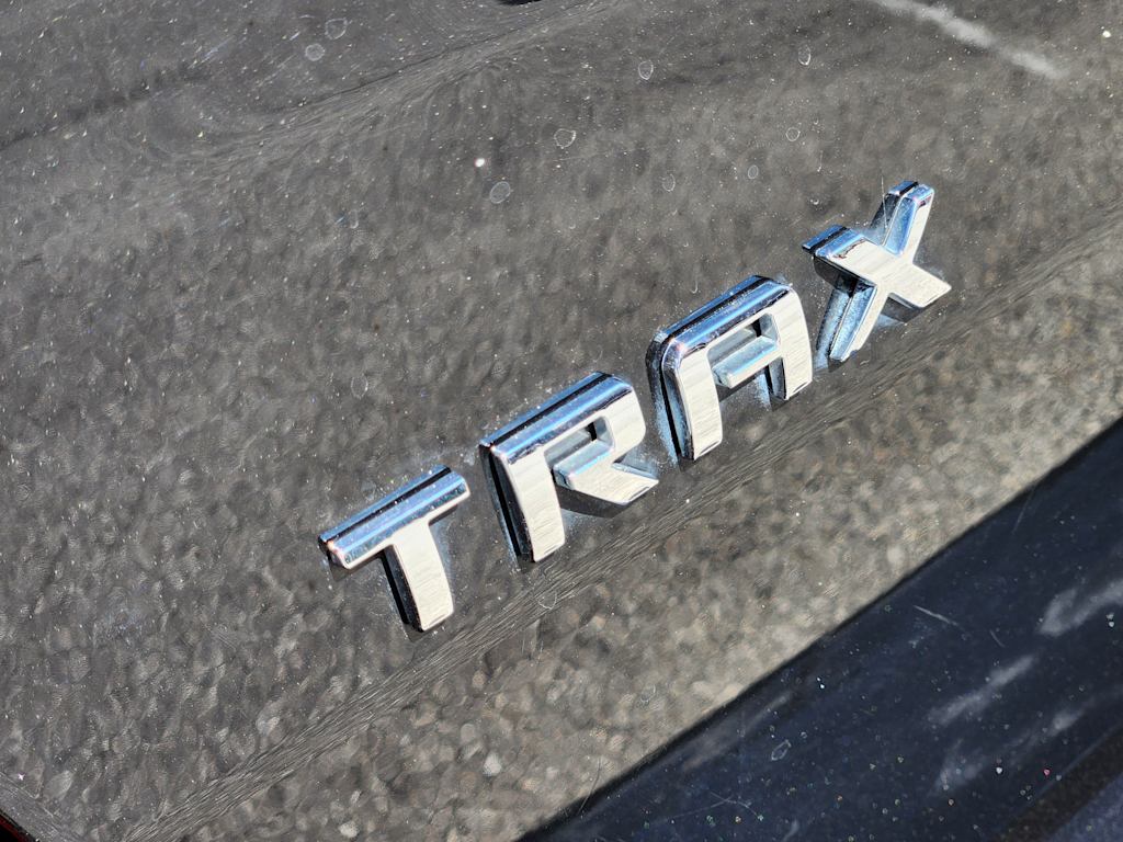 Thumbnail: 2021 Chevrolet Trax - 5
