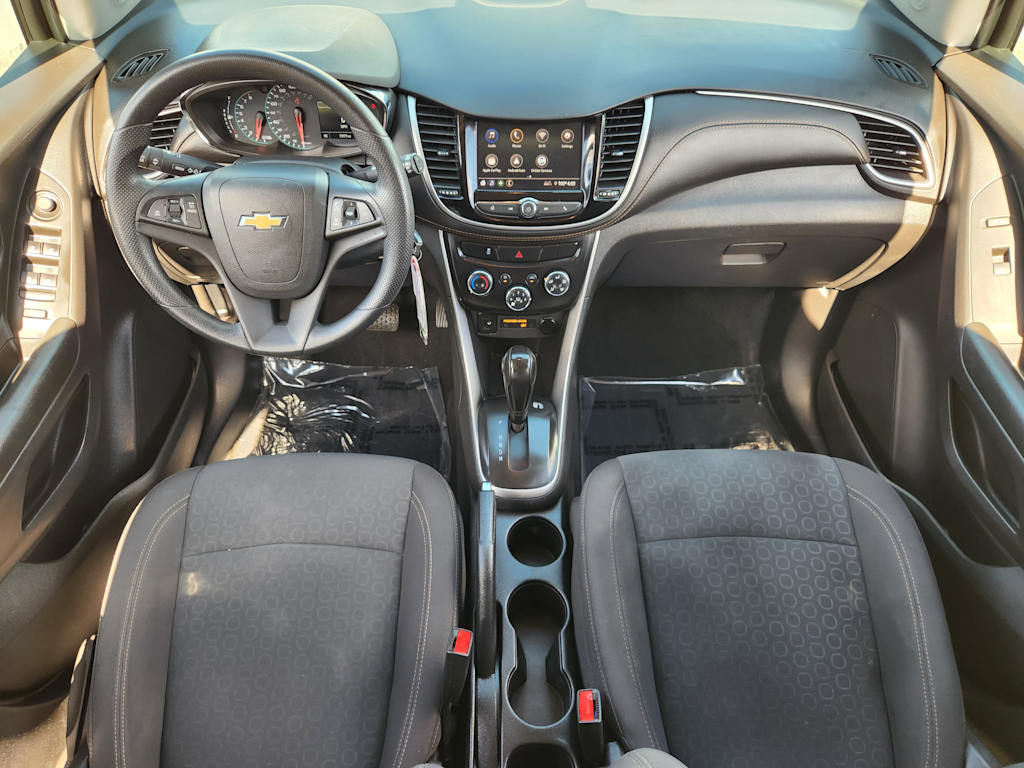 Thumbnail: 2021 Chevrolet Trax - 8