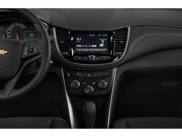 Thumbnail: 2018 Chevrolet Trax - 10