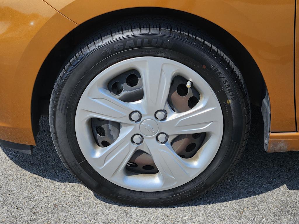 Thumbnail: 2020 Chevrolet Spark - 21