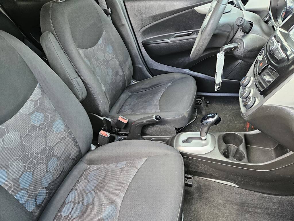 Thumbnail: 2017 Chevrolet Spark - 10