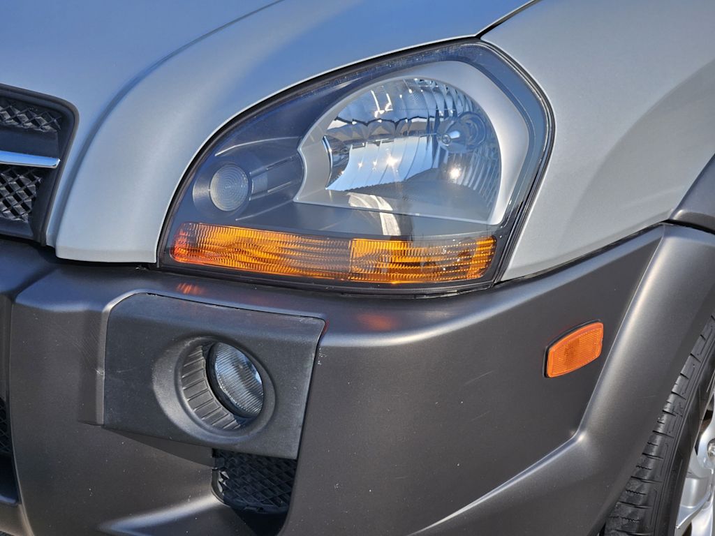 Thumbnail: 2009 Hyundai Tucson - 20