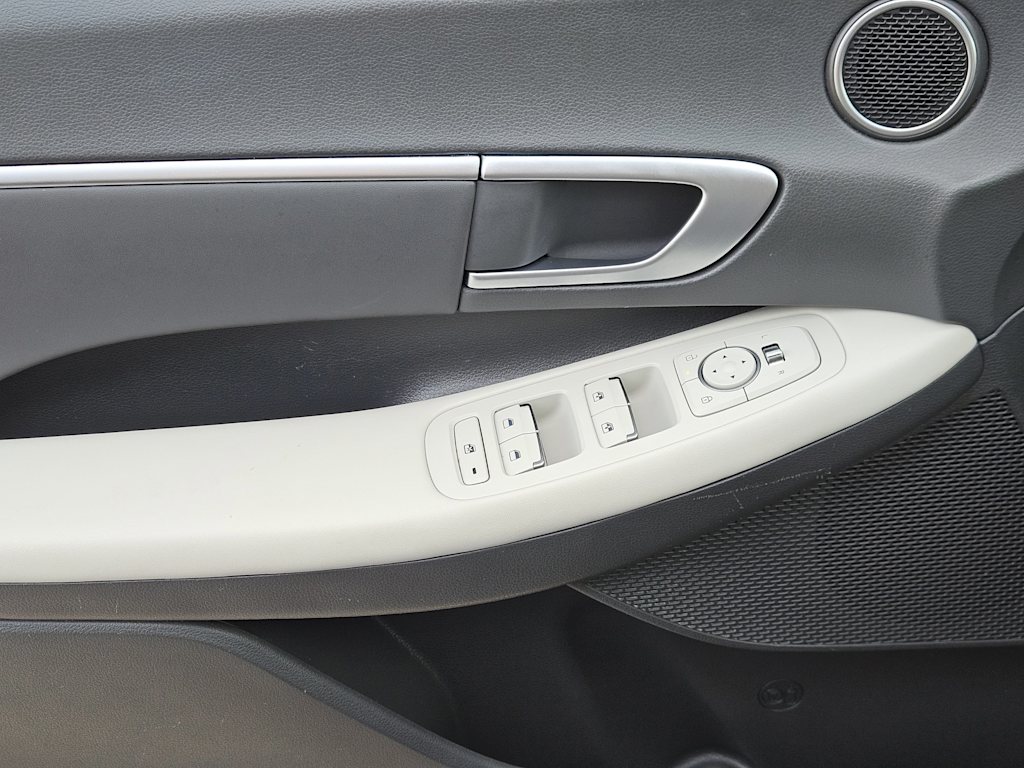 Thumbnail: 2024 Hyundai Sonata - 29