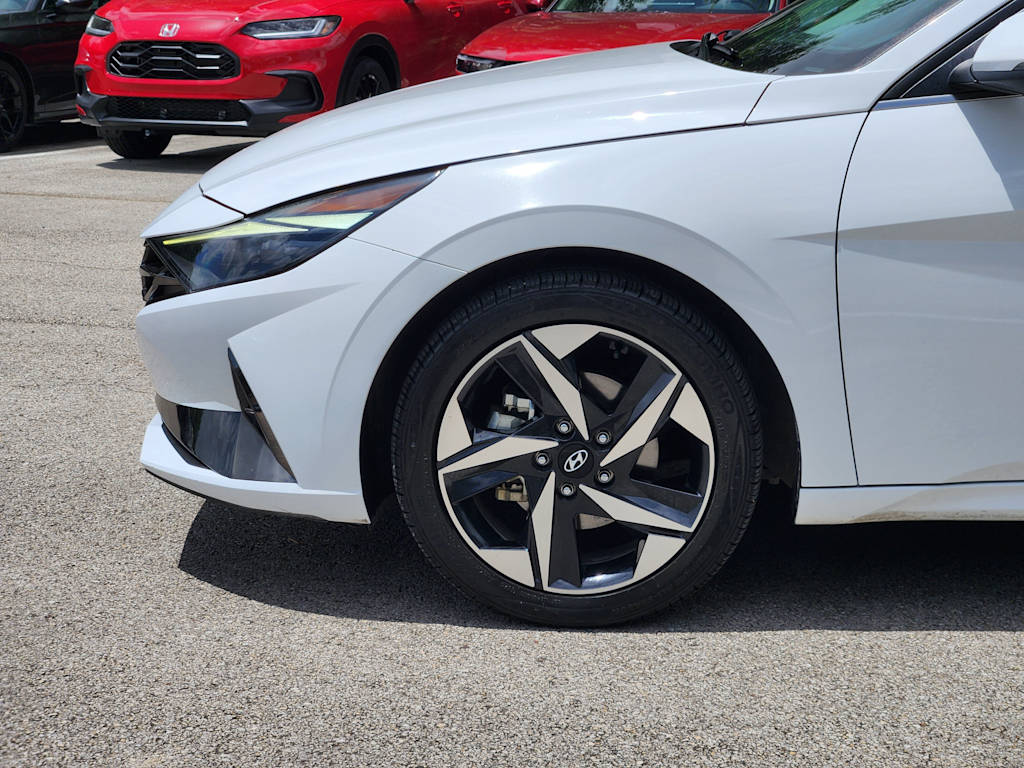 Thumbnail: 2023 Hyundai Elantra - 5