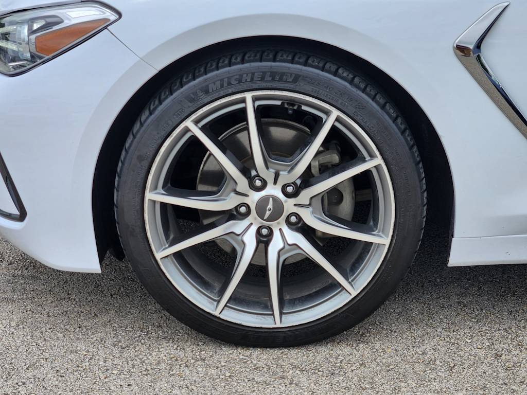 Thumbnail: 2019 Genesis G70 - 21