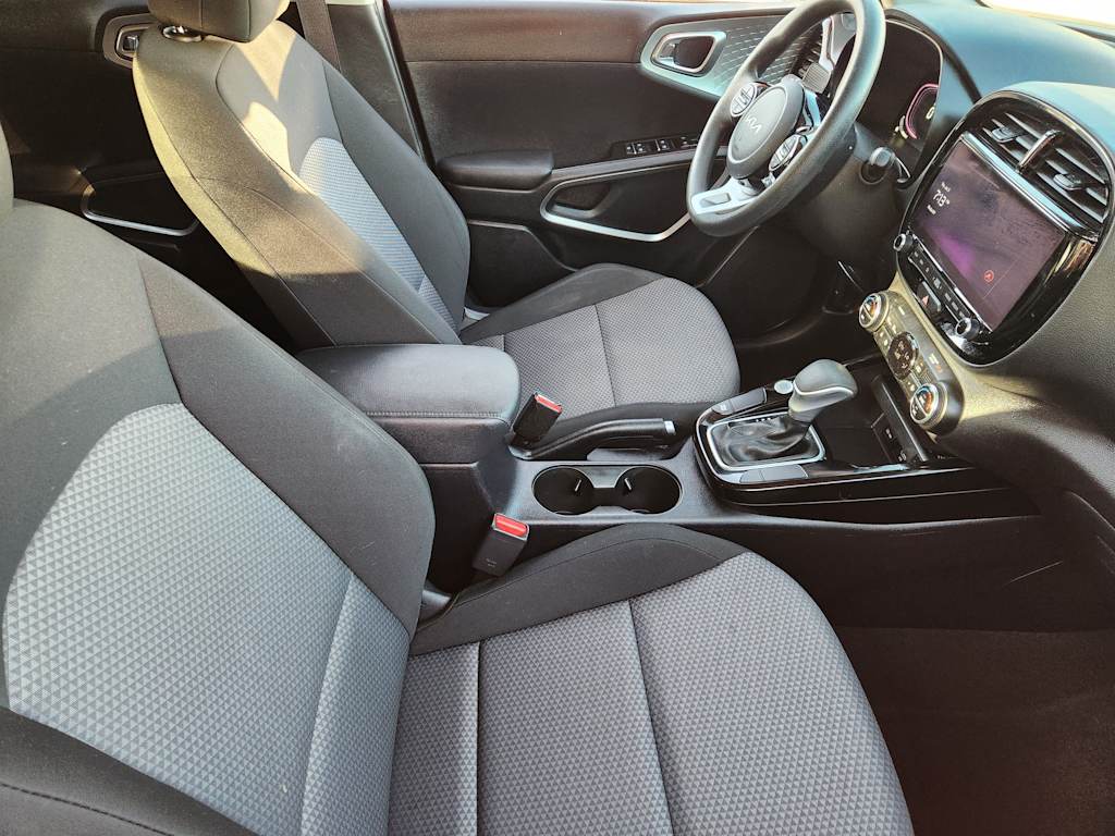 Thumbnail: 2023 Kia Soul - 10