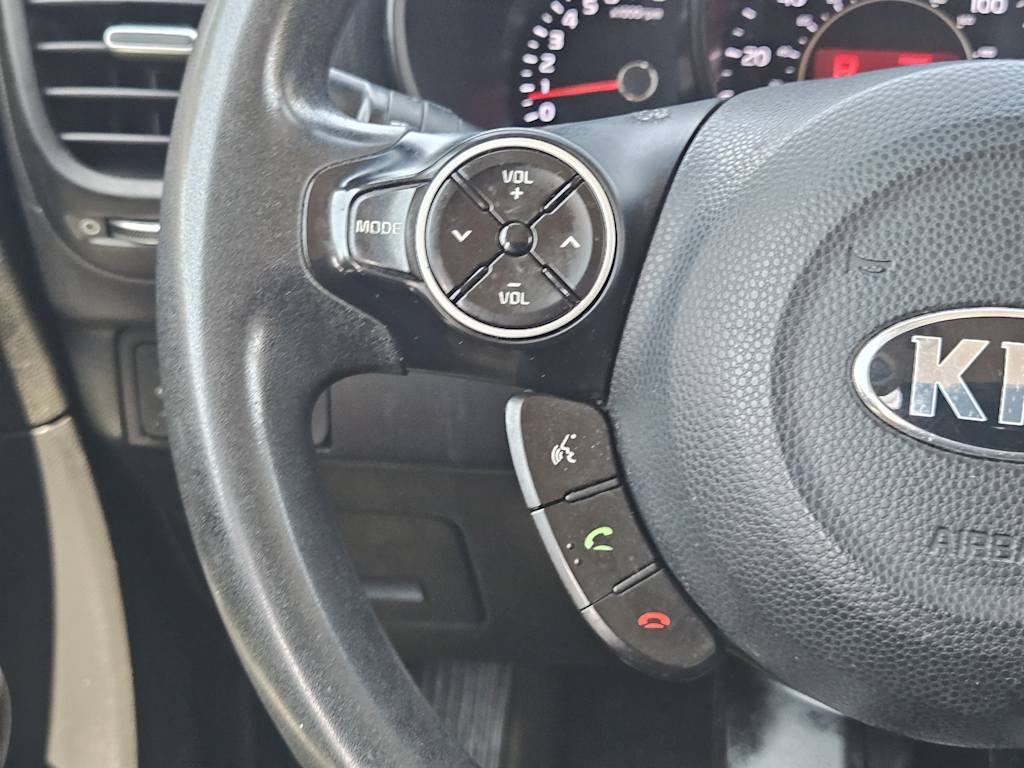 Thumbnail: 2016 Kia Soul - 26