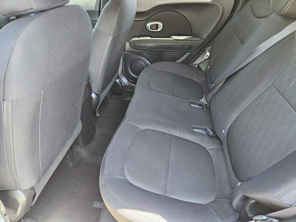 Thumbnail: 2016 Kia Soul - 10