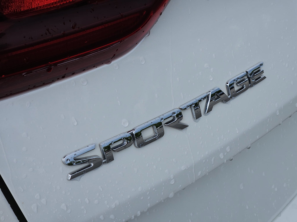 Thumbnail: 2022 Kia Sportage - 5