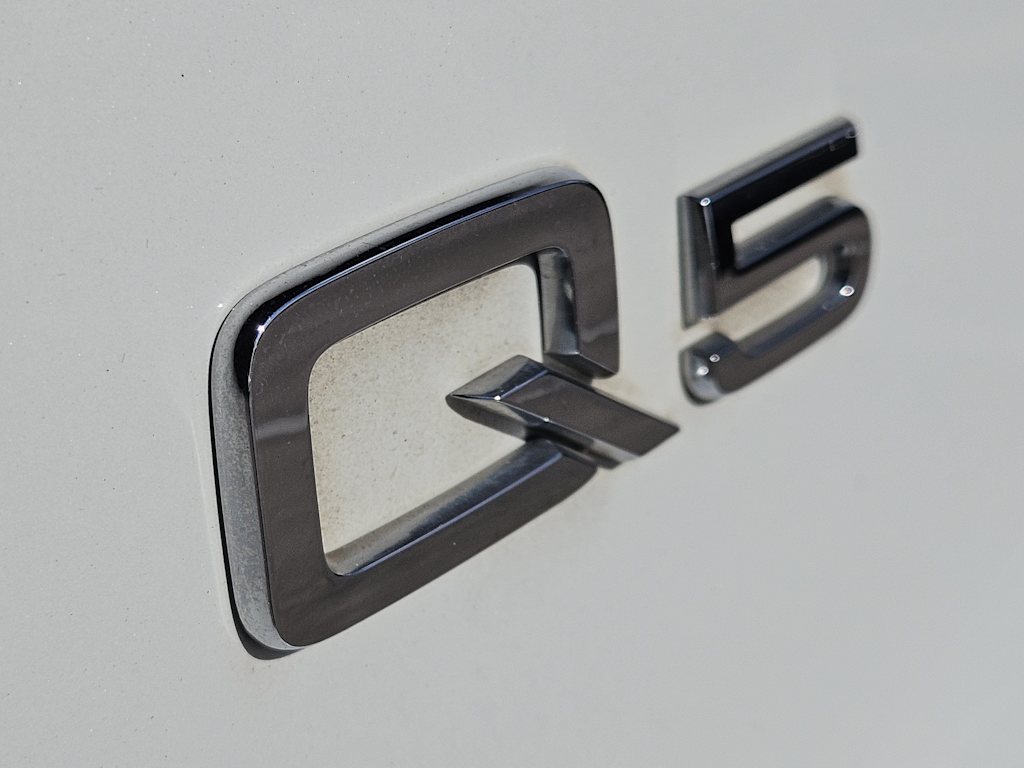 Thumbnail: 2017 Audi Q5 - 5