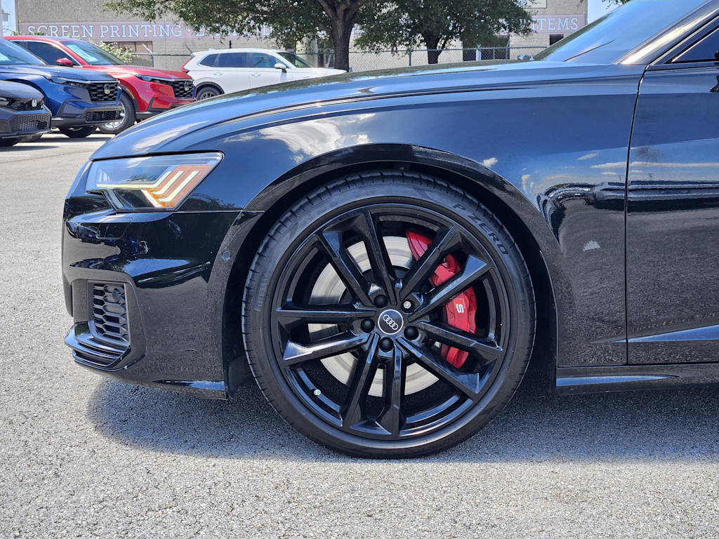Thumbnail: 2020 Audi S6 - 6
