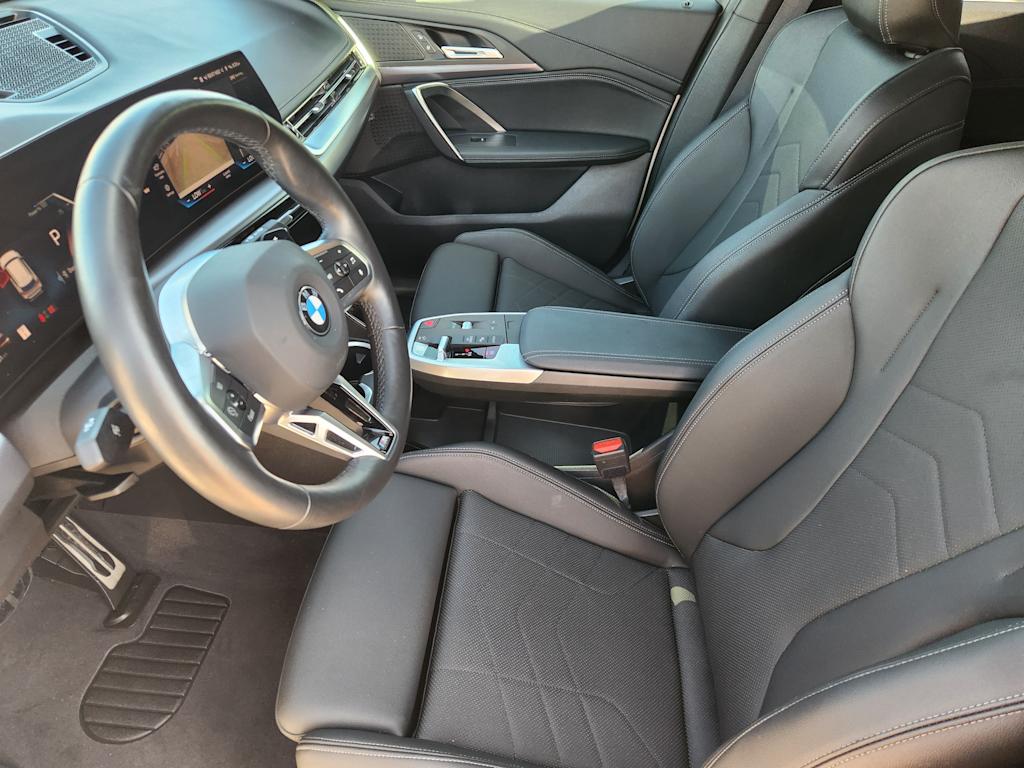 Thumbnail: 2023 BMW X1 - 9