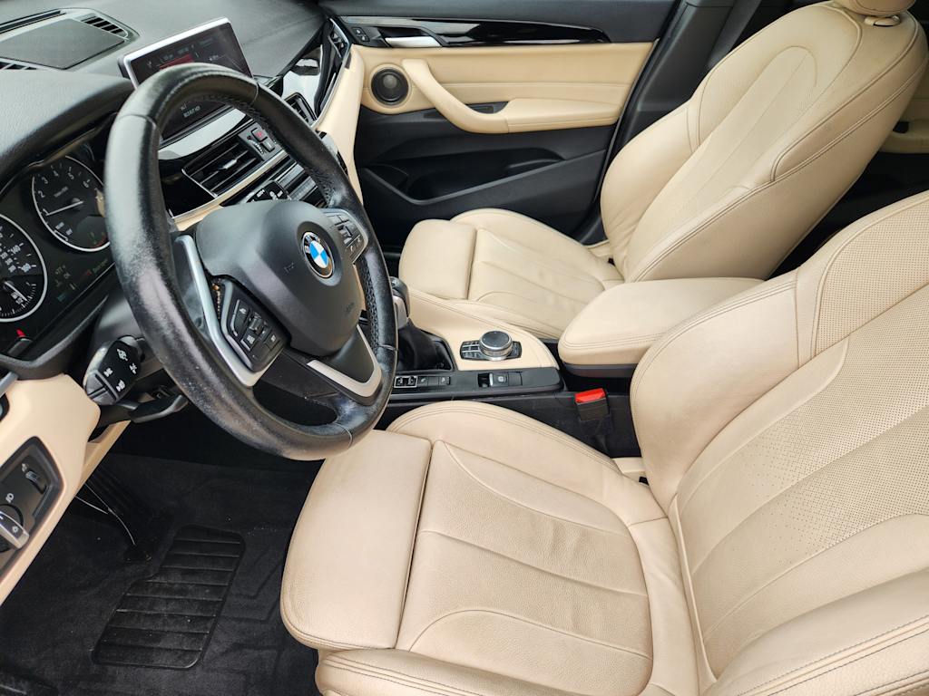 Thumbnail: 2017 BMW X1 - 9