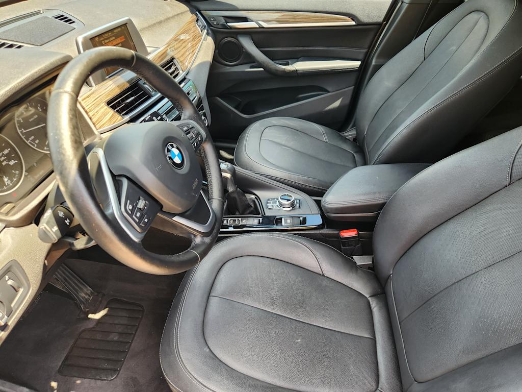 Thumbnail: 2016 BMW X1 - 9
