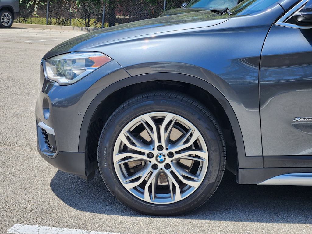 Thumbnail: 2016 BMW X1 - 6