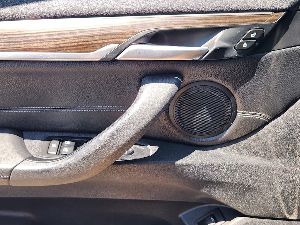 Thumbnail: 2016 BMW X1 - 27