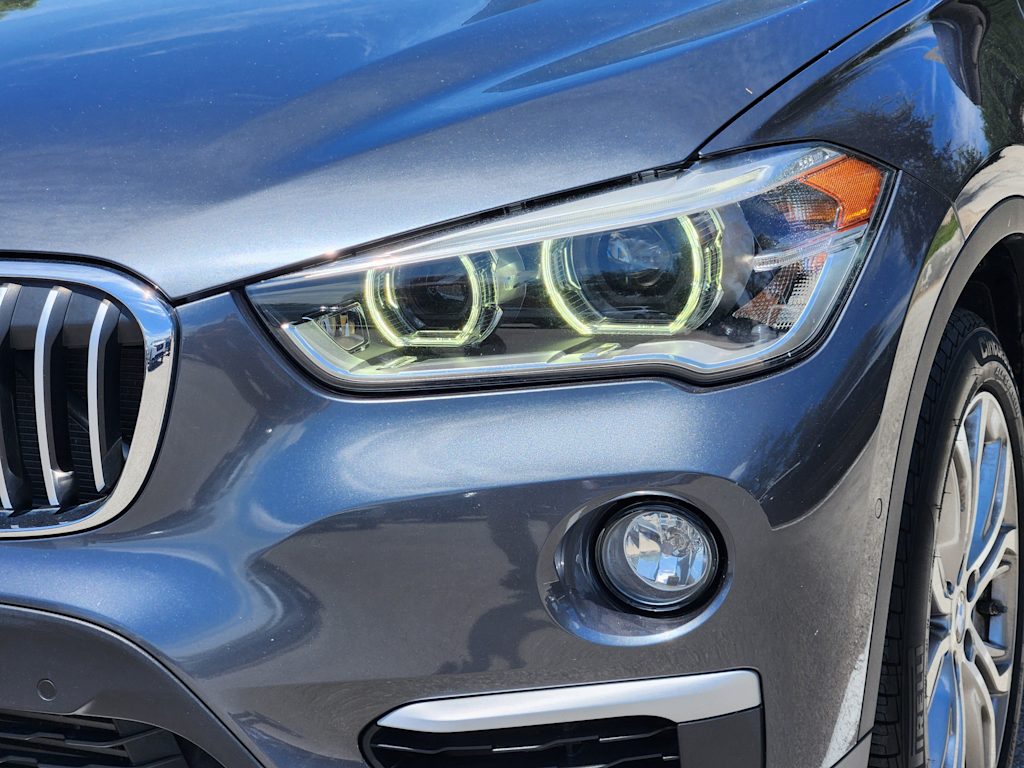 Thumbnail: 2016 BMW X1 - 21