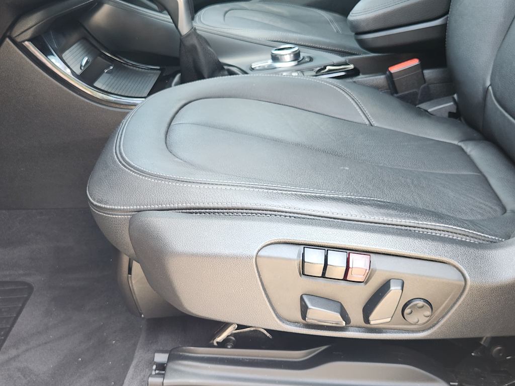 Thumbnail: 2016 BMW X1 - 28