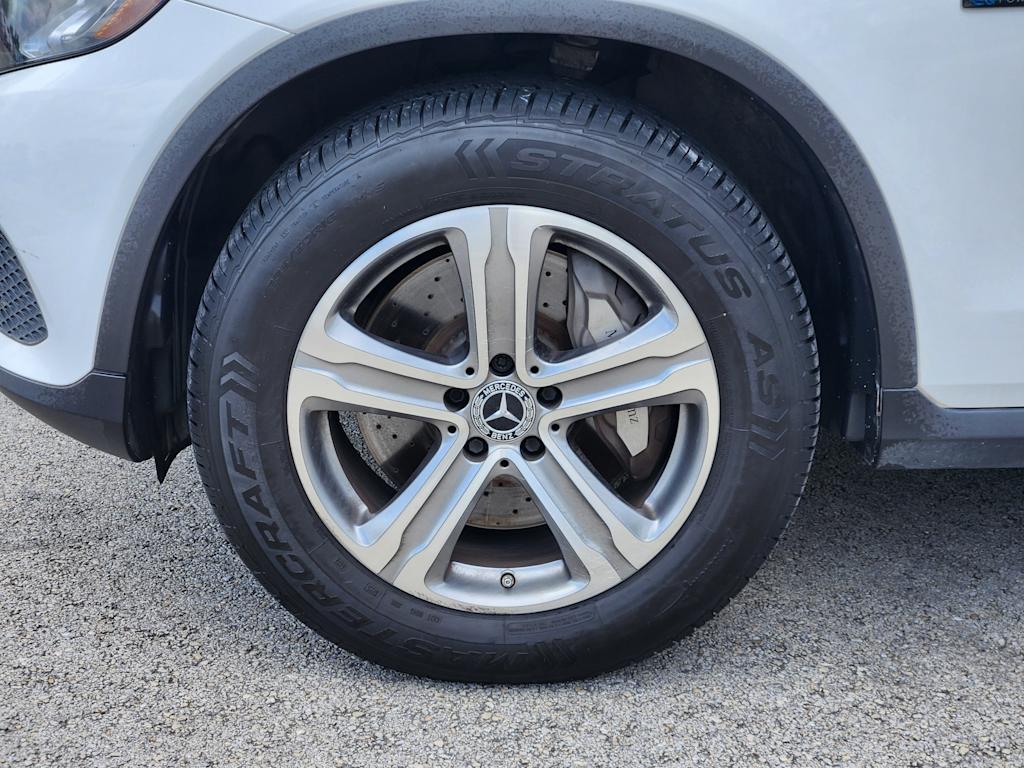 Thumbnail: 2019 Mercedes-Benz GLC - 21