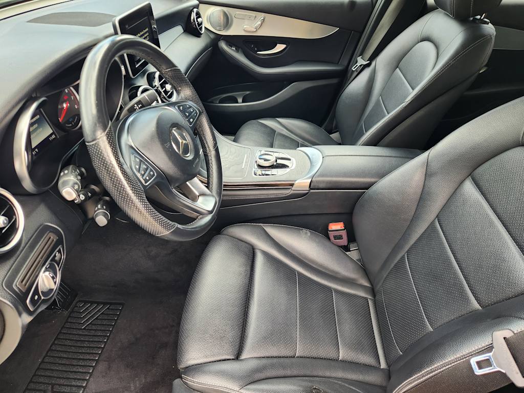 Thumbnail: 2019 Mercedes-Benz GLC - 9