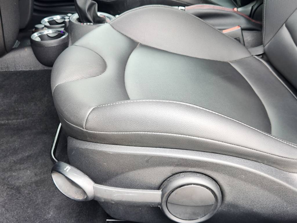 Thumbnail: 2015 MINI Cooper - 27