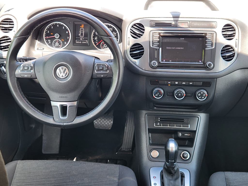Thumbnail: 2018 Volkswagen Tiguan - 11