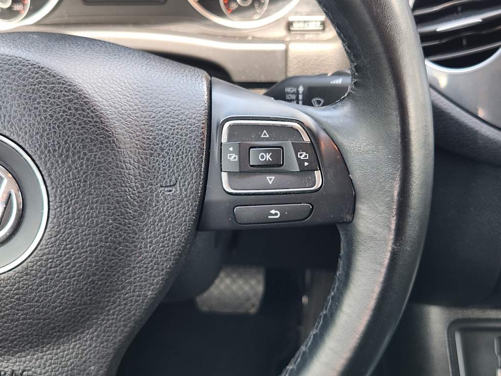 Thumbnail: 2018 Volkswagen Tiguan - 29