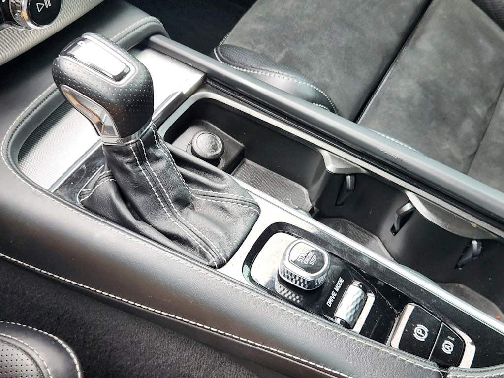 Thumbnail: 2019 Volvo XC90 - 26