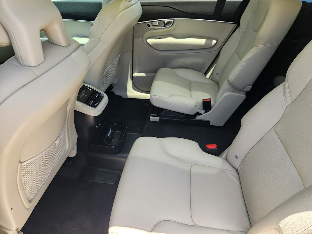 Thumbnail: 2020 Volvo XC90 - 34