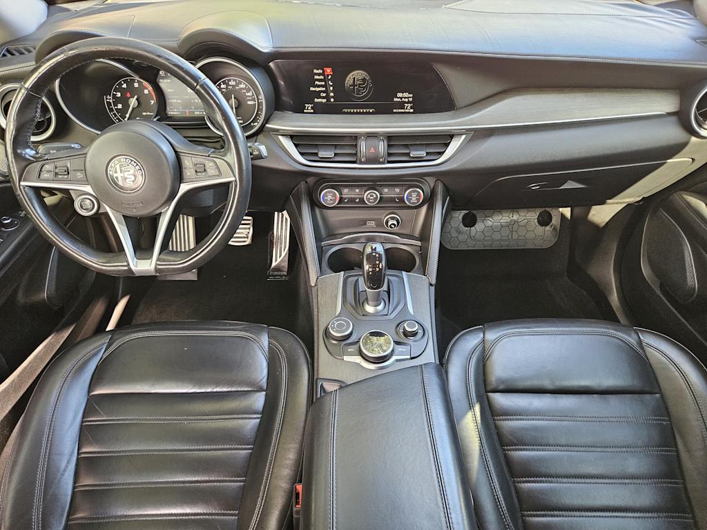 Thumbnail: 2019 Alfa Romeo Stelvio - 8