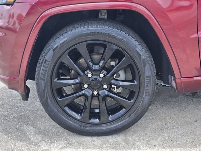 Thumbnail: 2018 Jeep Grand Cherokee - 8