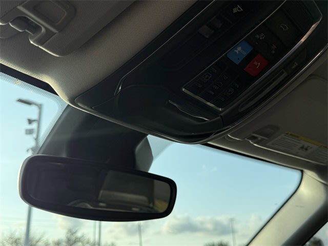 Thumbnail: 2023 Jeep Grand Cherokee - 25