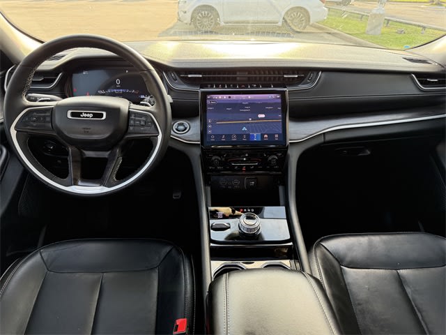 Thumbnail: 2023 Jeep Grand Cherokee - 9