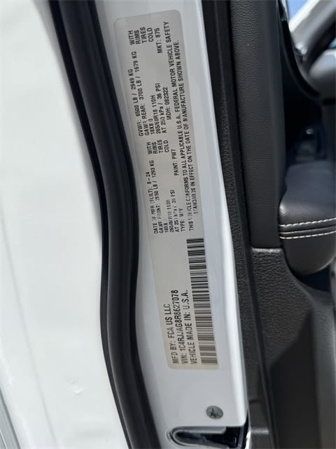 Thumbnail: 2024 Jeep Grand Cherokee L - 17
