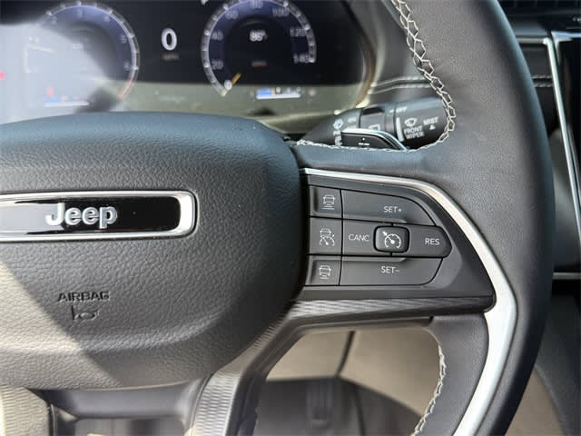 Thumbnail: 2024 Jeep Grand Cherokee L - 25