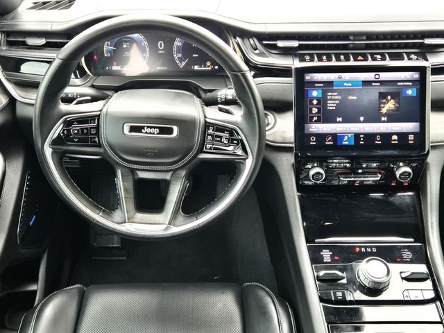 Thumbnail: 2022 Jeep Grand Cherokee L - 10