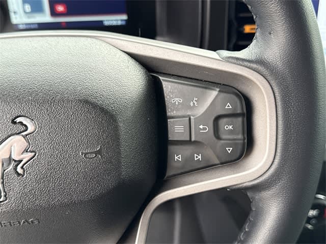 Thumbnail: 2023 Ford Bronco - 20