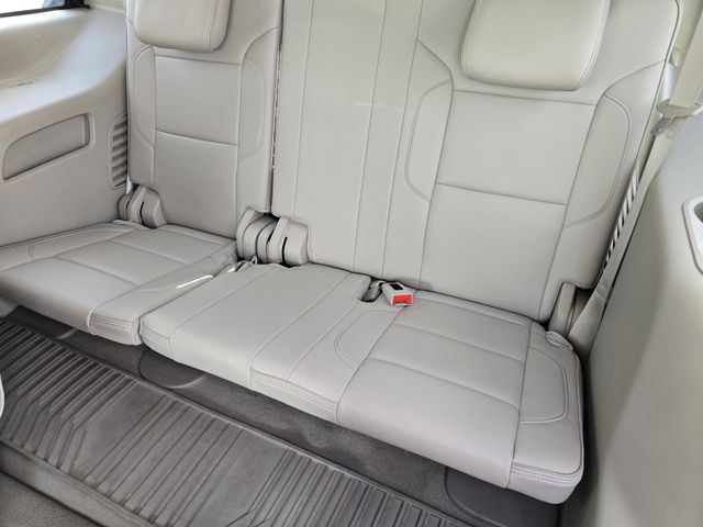Thumbnail: 2019 GMC Yukon - 19